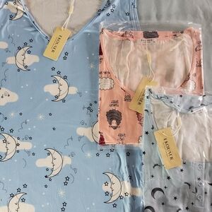 Koular Women's Moon and Cloud Pajama Set - Blue and Pink